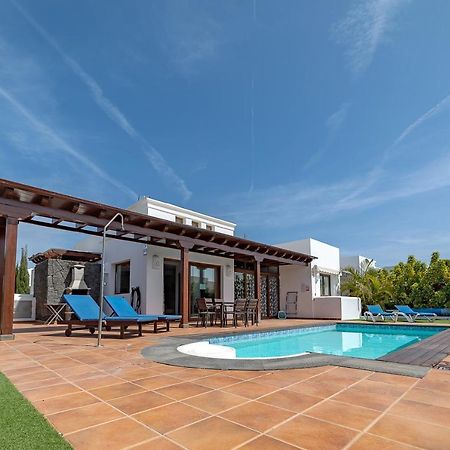 Villa Alegria Playa Blanca  Luaran gambar