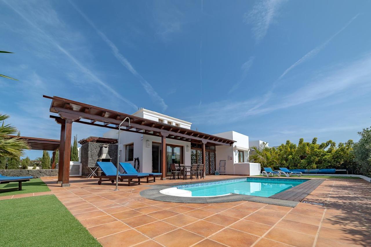 Villa Alegria Playa Blanca  Luaran gambar